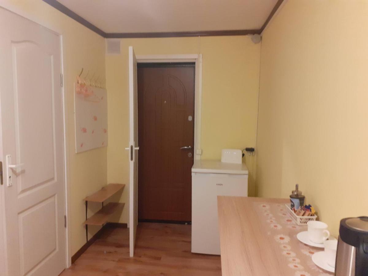 Avotu Stabu Private Flats In A Separate House For One Or Couple Riga Exteriör bild