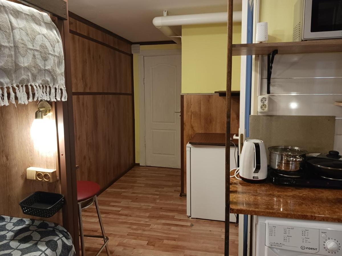 Avotu Stabu Private Flats In A Separate House For One Or Couple Riga Exteriör bild